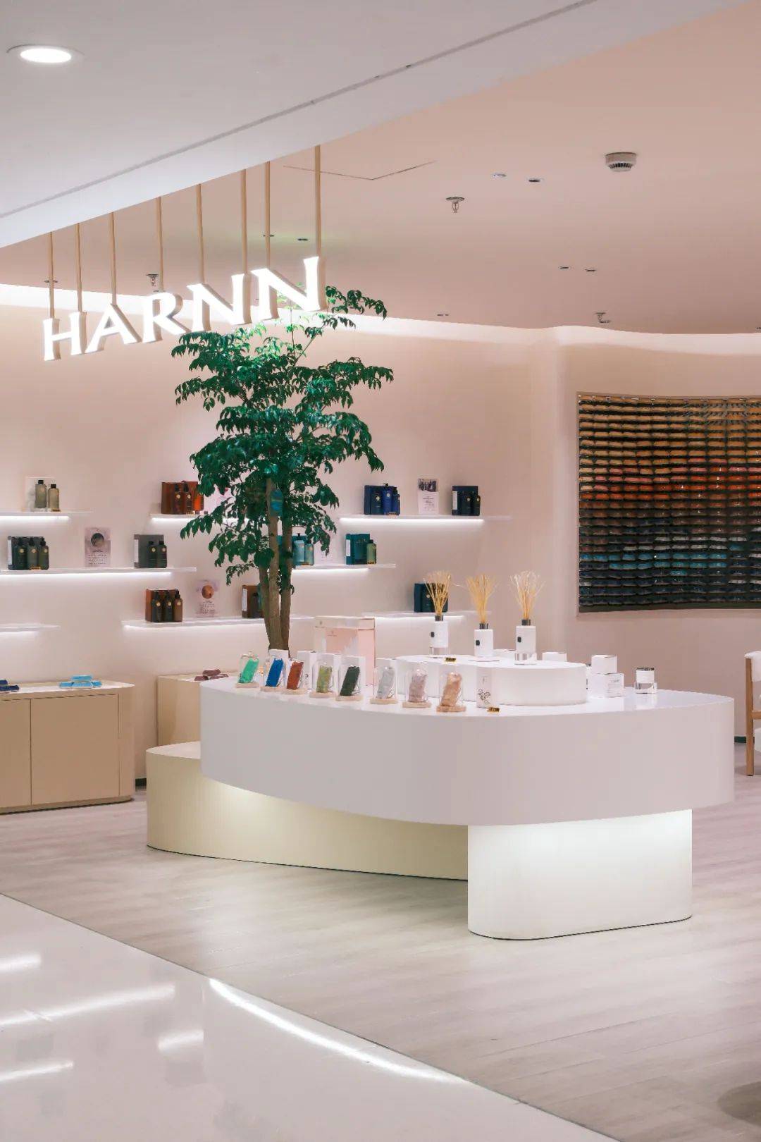 HARNN打造中国线下零售新物种开元棋牌网站“SPA+零售”泰国(图6)